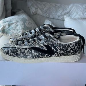 Tretorn size 9.5 snakeskin sneakers, never worn